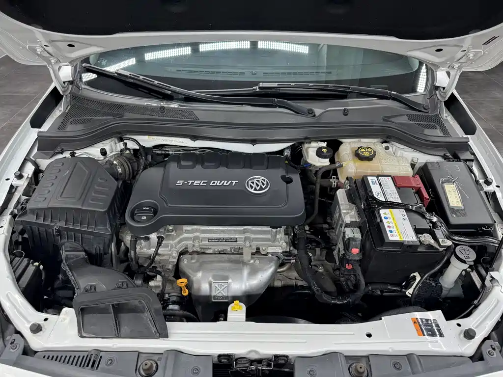 Buick Excelle — миниатюра 17