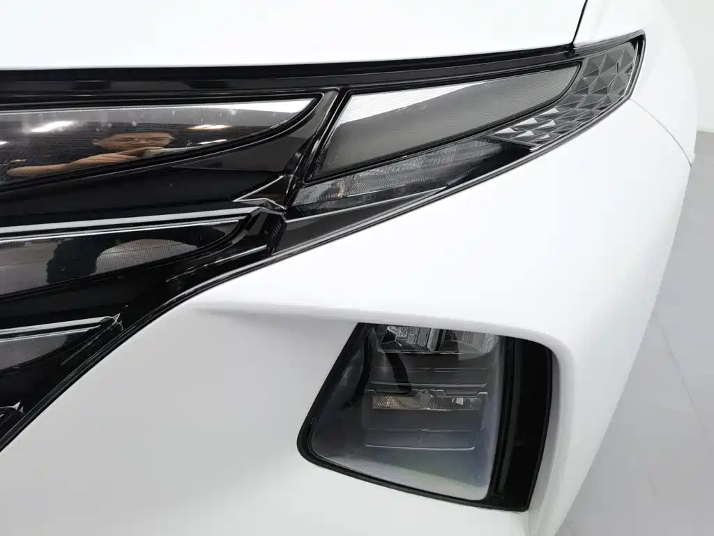 Hyundai Tucson — миниатюра 7