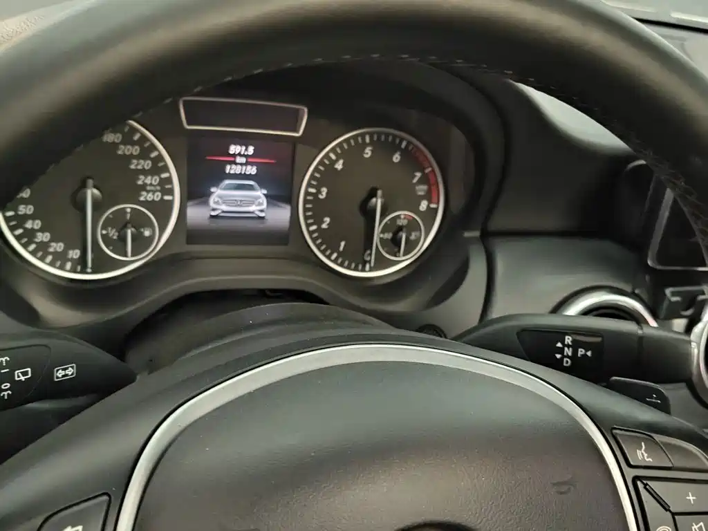 Mercedes-Benz A-Class (Import) — миниатюра 12