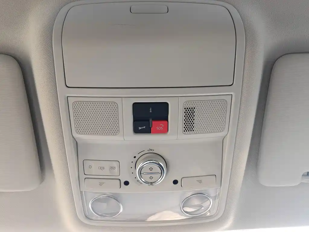 Volkswagen Sharan — миниатюра 28