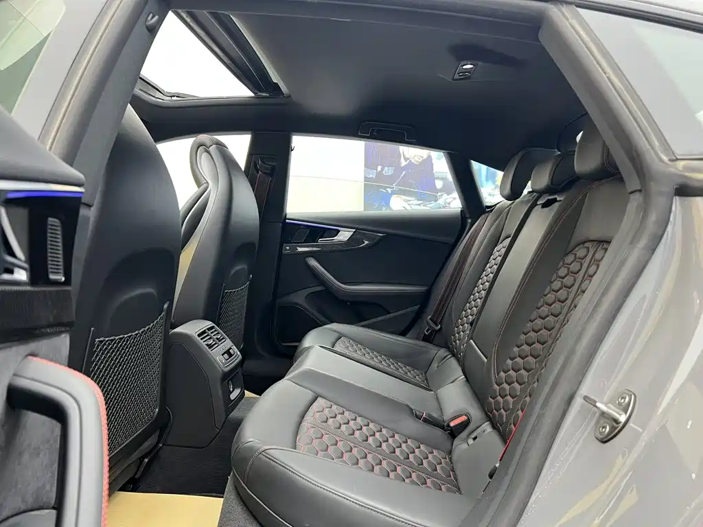 Audi RS 5 — миниатюра 20