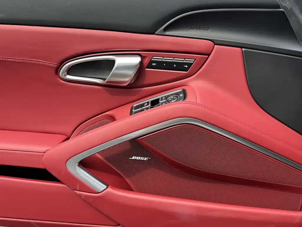 Porsche Boxster — миниатюра 13