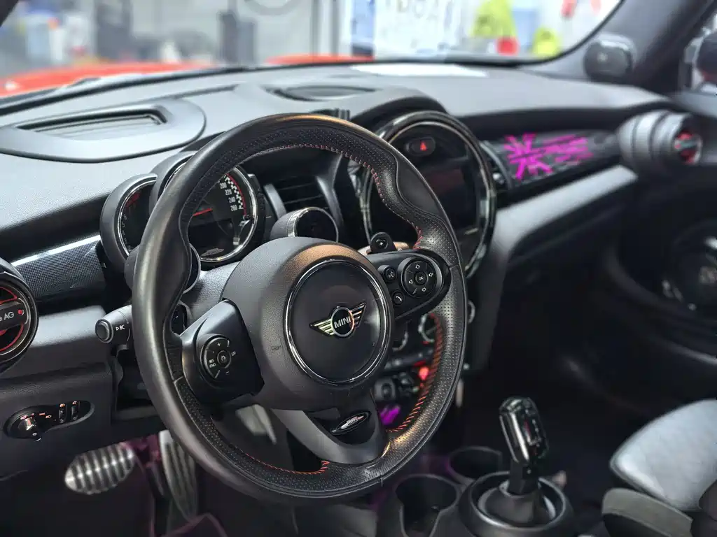 MINI Mini — миниатюра 7