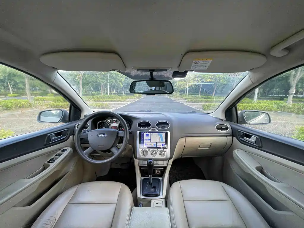 Ford Focus — миниатюра 7