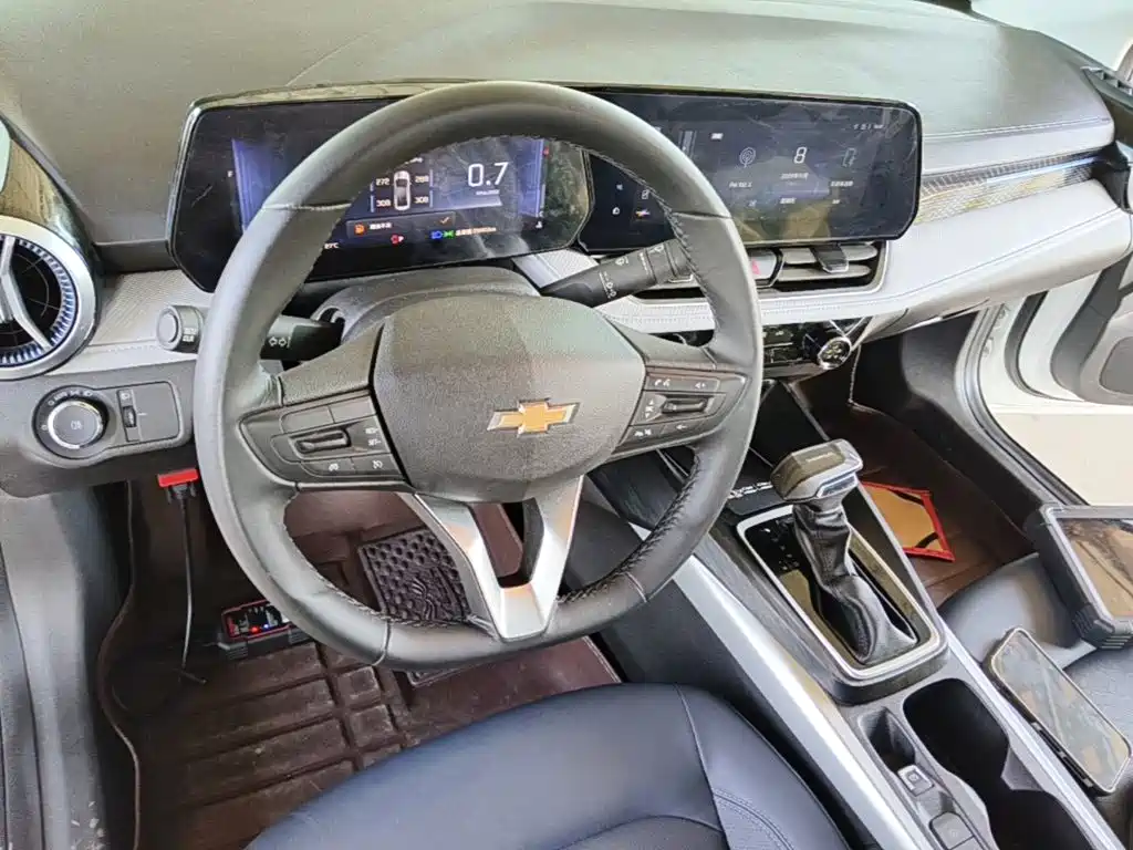 Chevrolet Monza — миниатюра 10