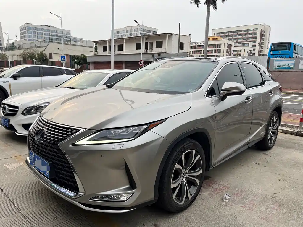 Lexus RX 2019