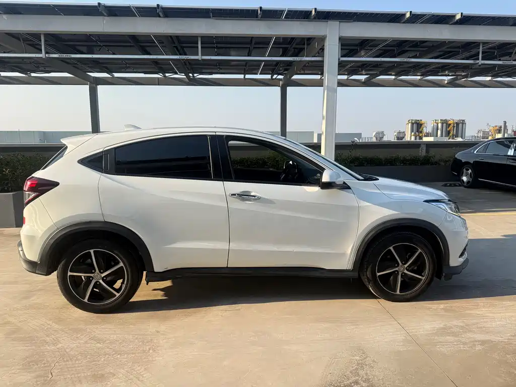 Honda Vezel — миниатюра 6