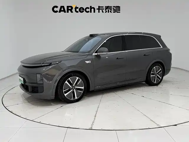 Li Auto L8
