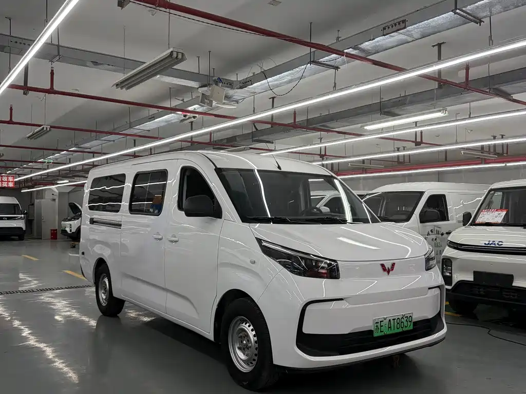Wuling Yangguang Pro — миниатюра 3