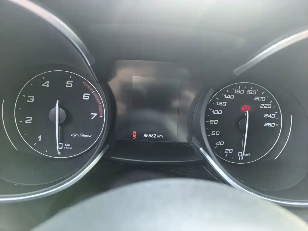 Alfa Romeo Stelvio — миниатюра 4