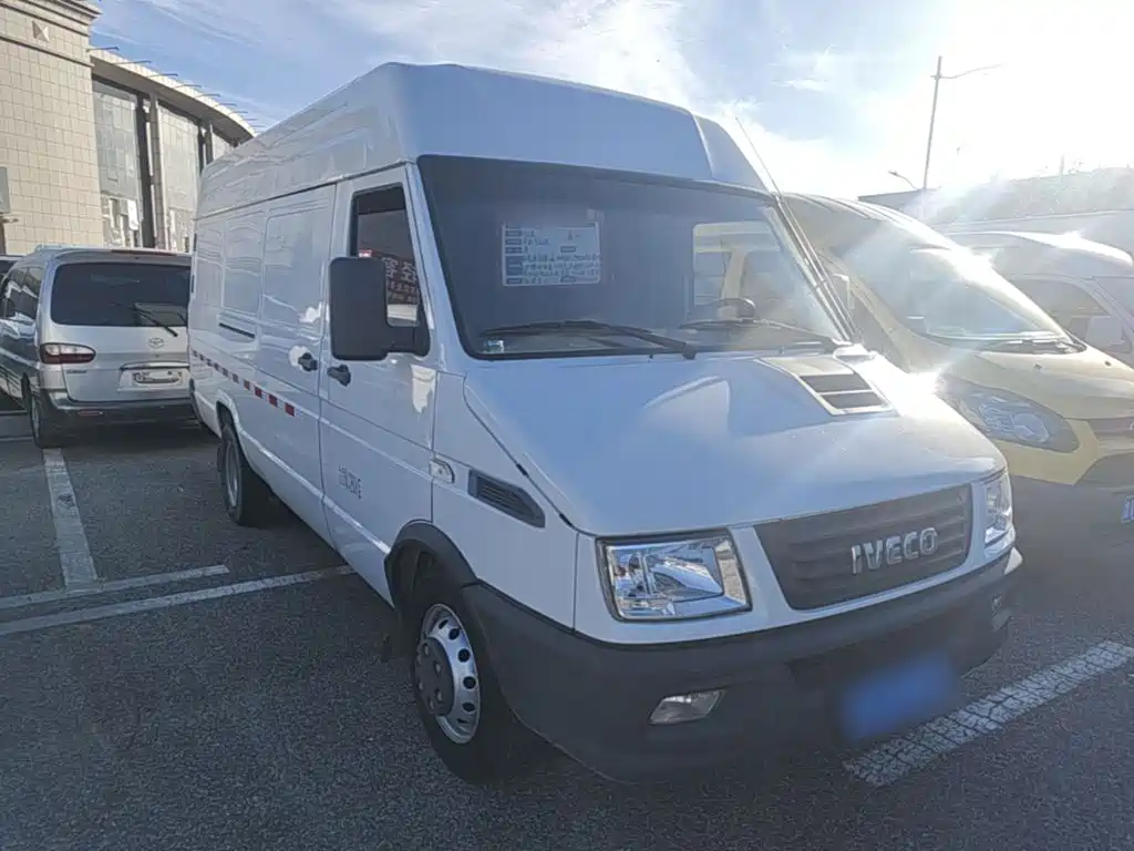 IVECO Daily — миниатюра 4