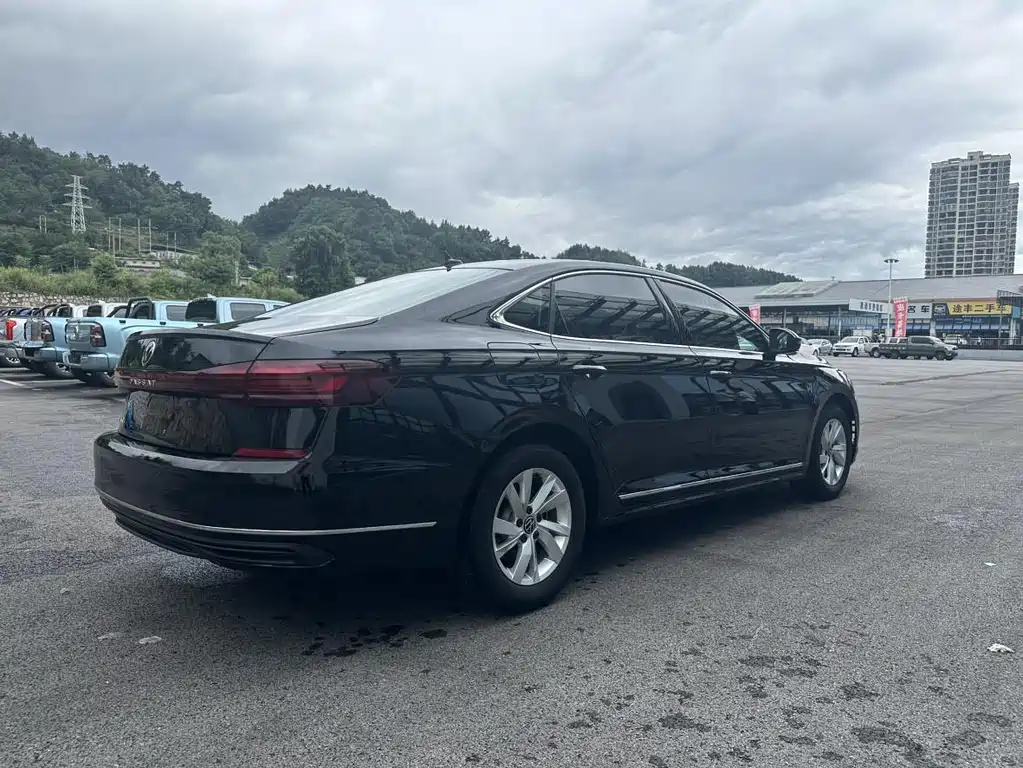 Volkswagen Passat — миниатюра 9