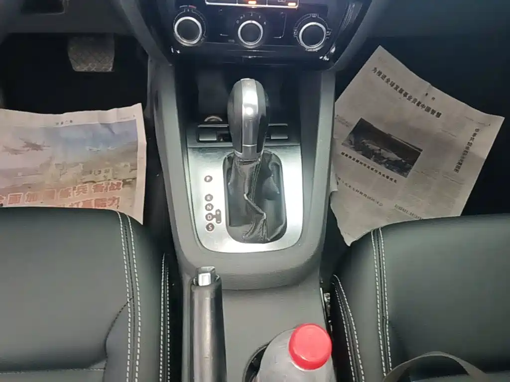Volkswagen Sagitar — миниатюра 14