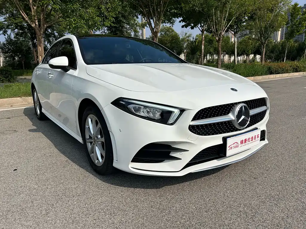 Mercedes-Benz A-Class — миниатюра 3