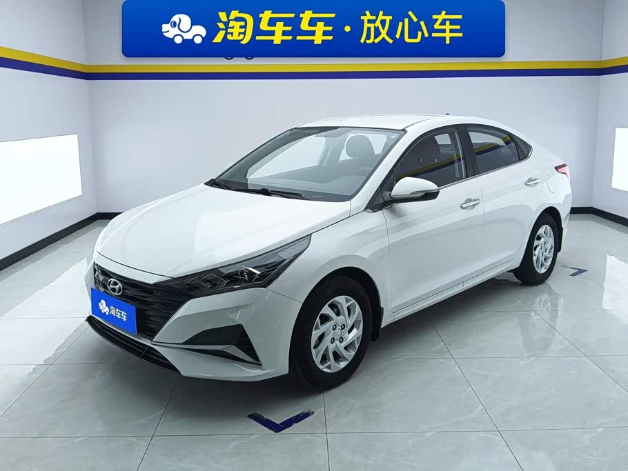 Hyundai Hyundai Verna 1.4 л 2021 г. Белый, пробег 41400 км