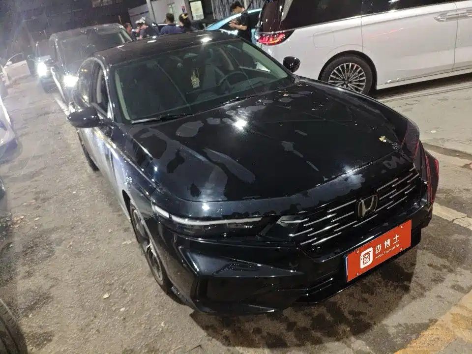 Honda Accord — миниатюра 5