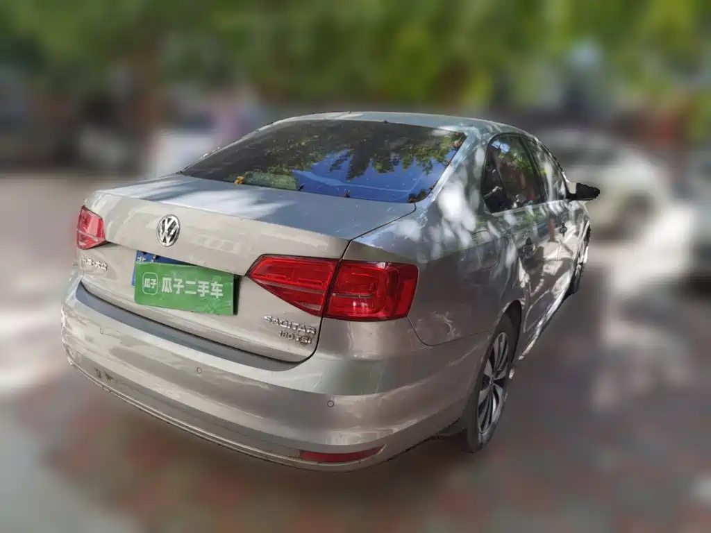 Volkswagen Sagitar — миниатюра 4