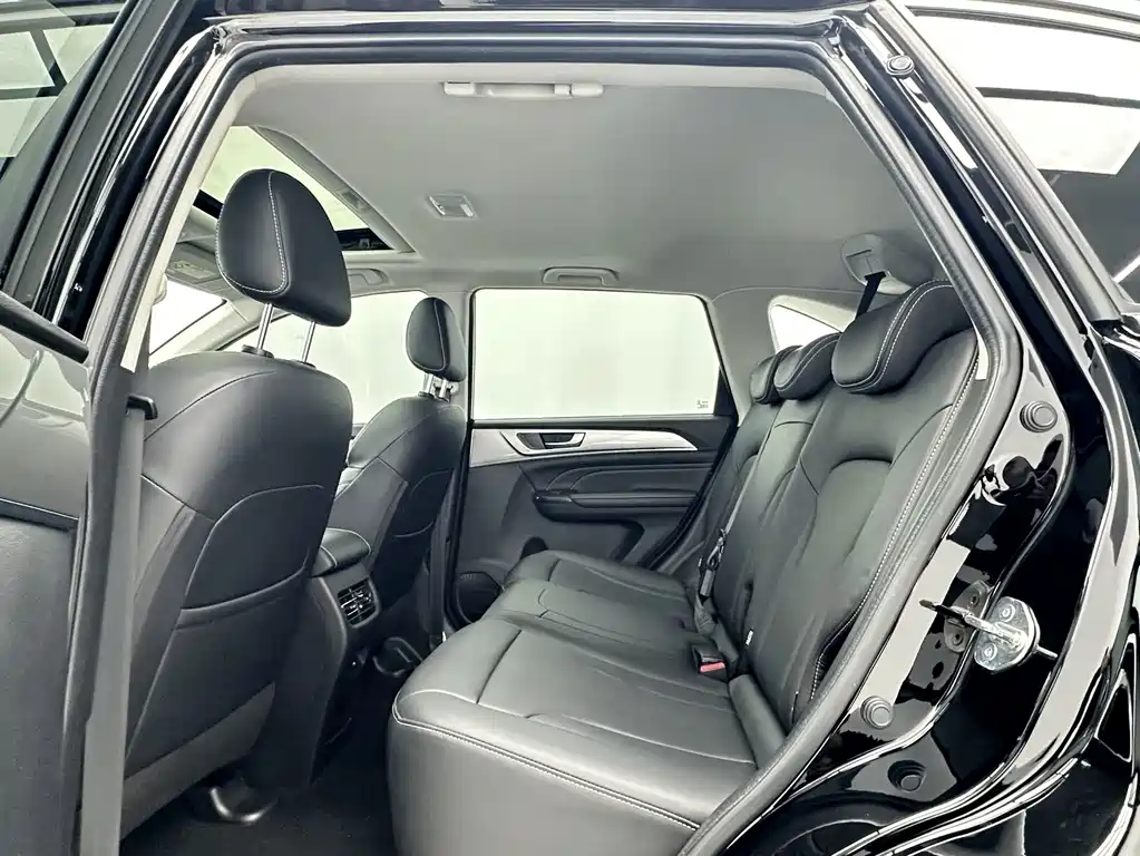 Haval M6 — миниатюра 5
