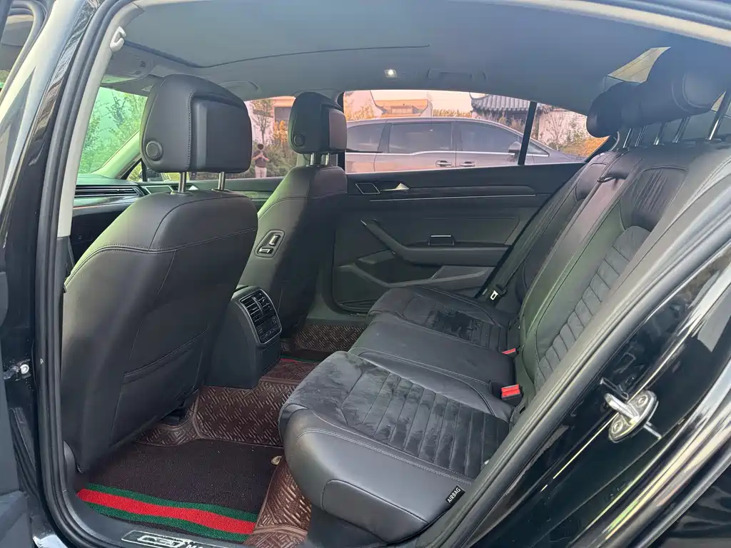 Volkswagen Magotan — миниатюра 6