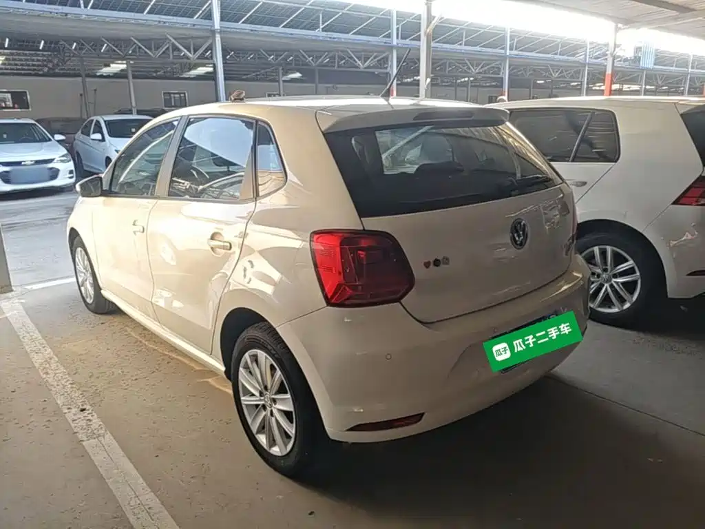 Volkswagen Polo — миниатюра 5