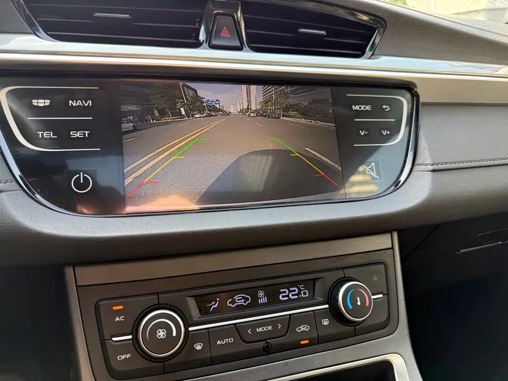 Geely Emgrand — миниатюра 18