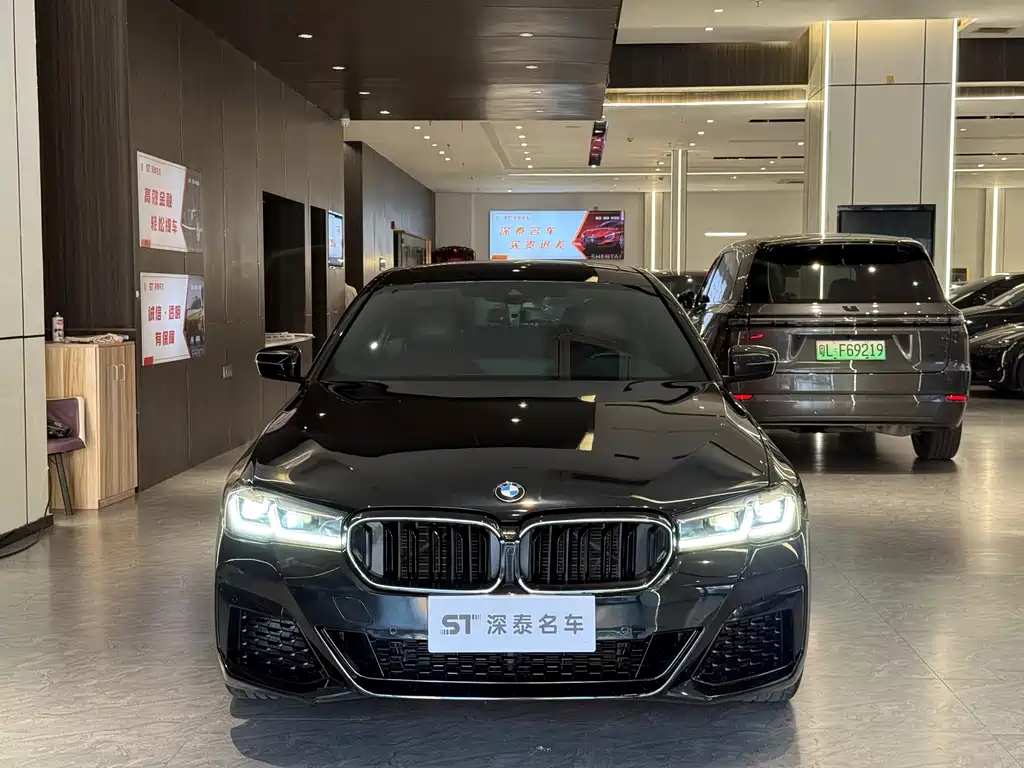 BMW 5 Series — миниатюра 2