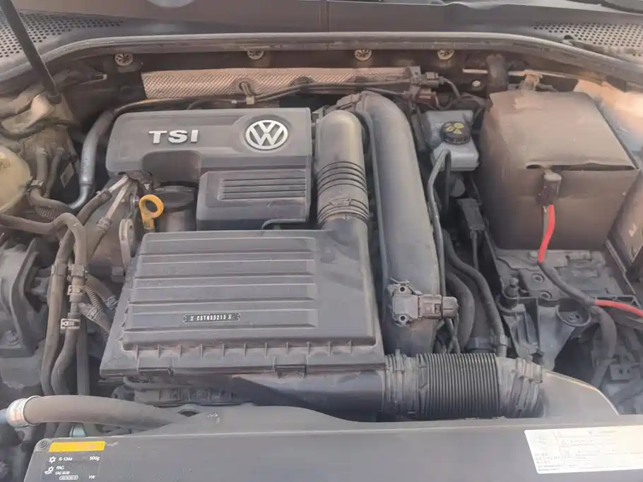 Volkswagen Golf — миниатюра 10