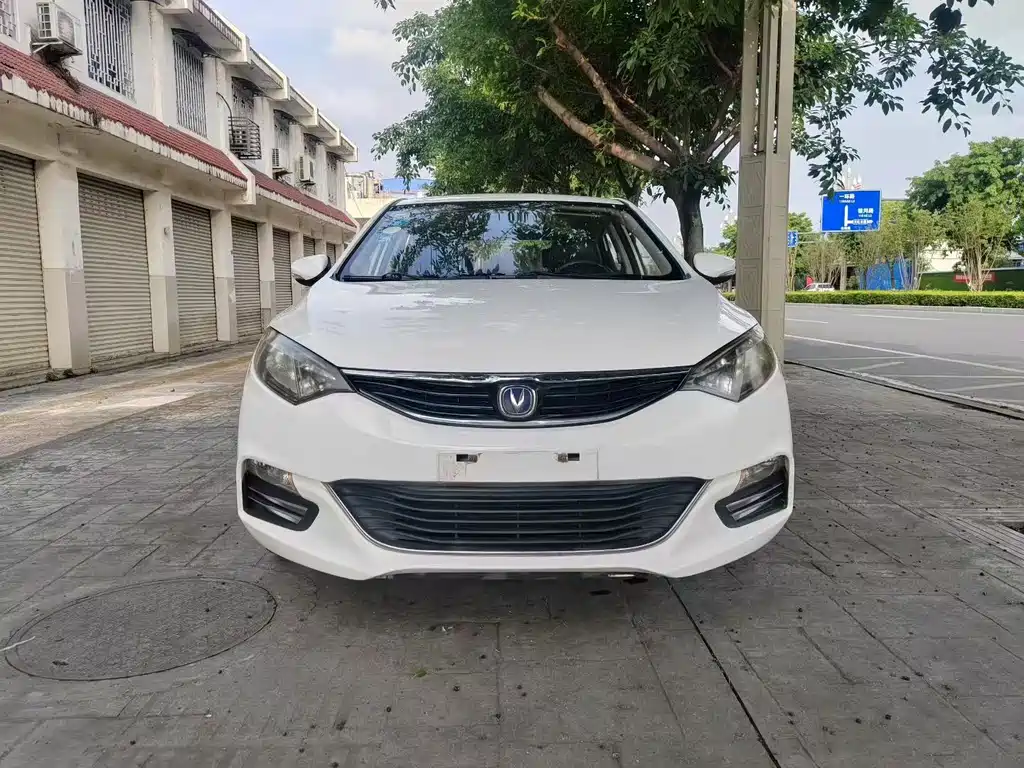 Changan Eado XT — миниатюра 2