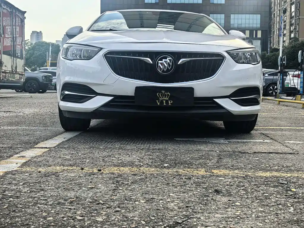 Buick Regal — миниатюра 2