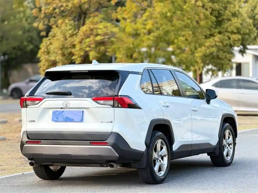 TOYOTA RAV4 RONGFANG