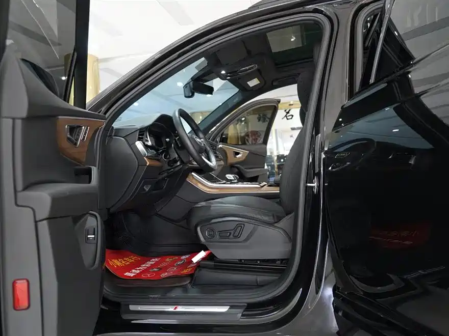 Audi Q7 2022 55 TFSI quattro S line Sport
