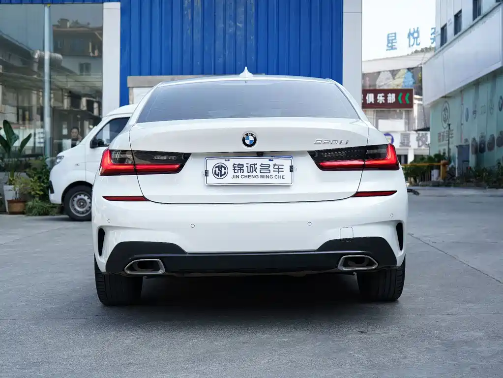 BMW 3 Series — миниатюра 17
