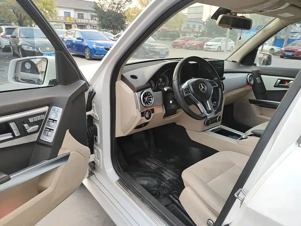 Mercedes-Benz GLK-Class — миниатюра 16
