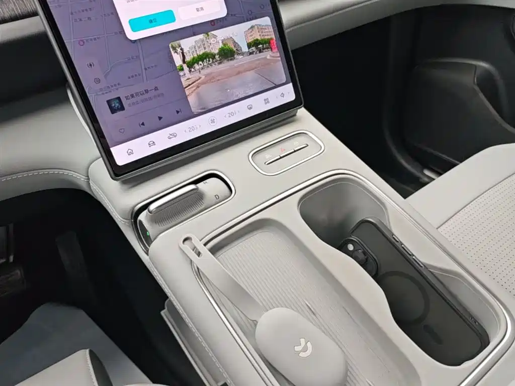 NIO ES6 - фото 14