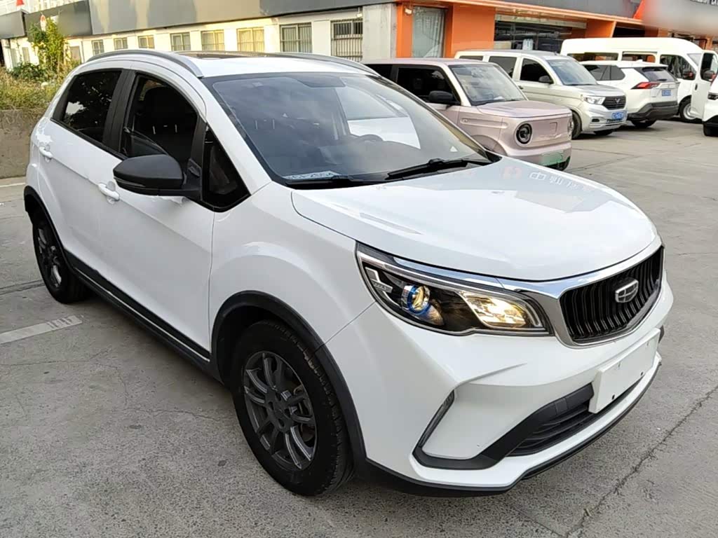 Geely Vision X3 1.5 л 2021 г. Белый, пробег 43500 км