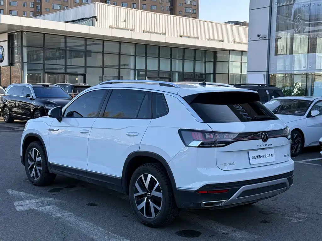 Volkswagen Tayron 2024 300TSI Luxury Plus
