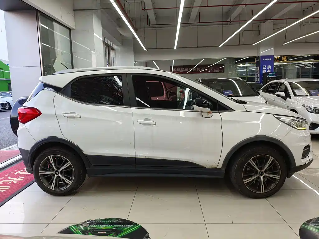 BYD Yuan EV — миниатюра 3