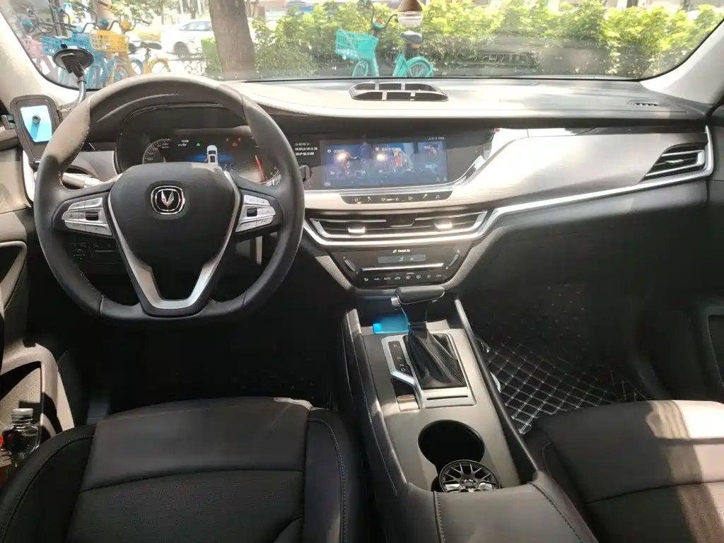 Changan CS35PLUS — миниатюра 5