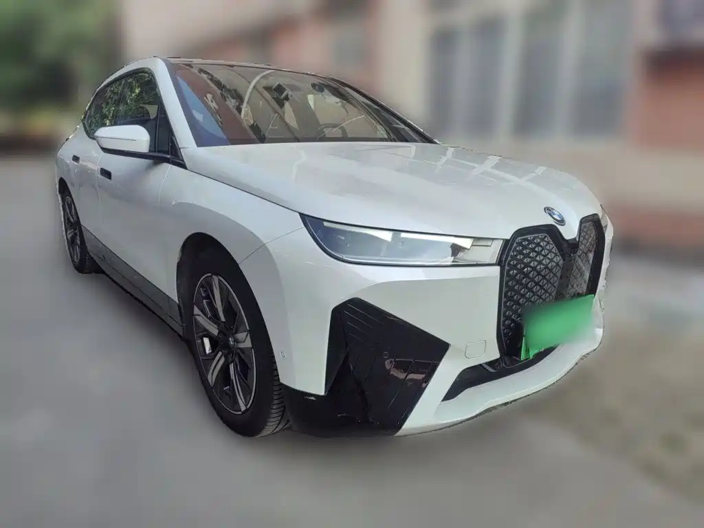 BMW iX — миниатюра 3