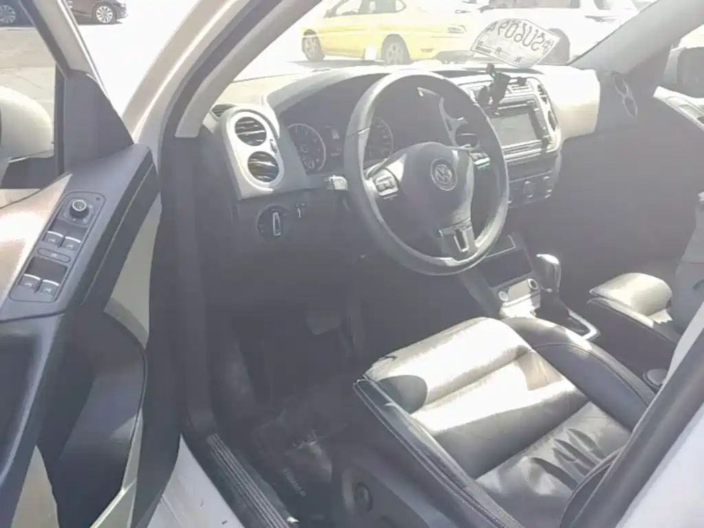 Volkswagen Tiguan — миниатюра 14