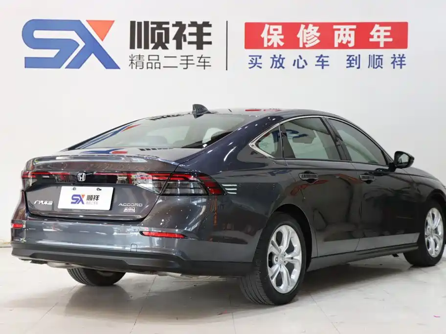 Honda Accord — миниатюра 4