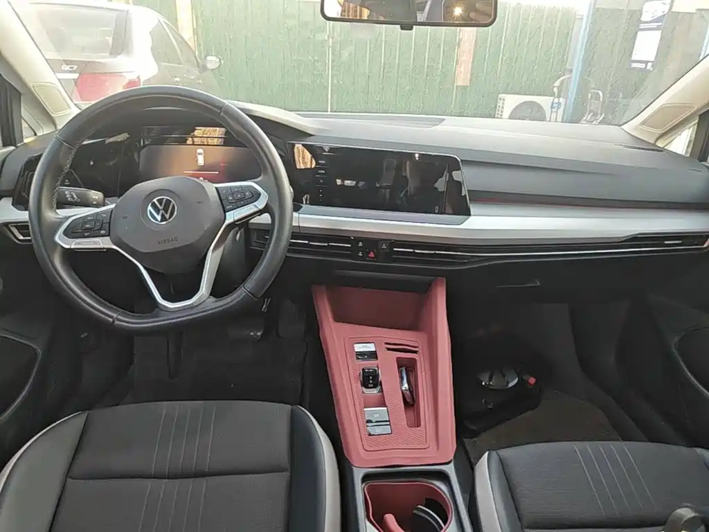 Volkswagen Golf — миниатюра 10