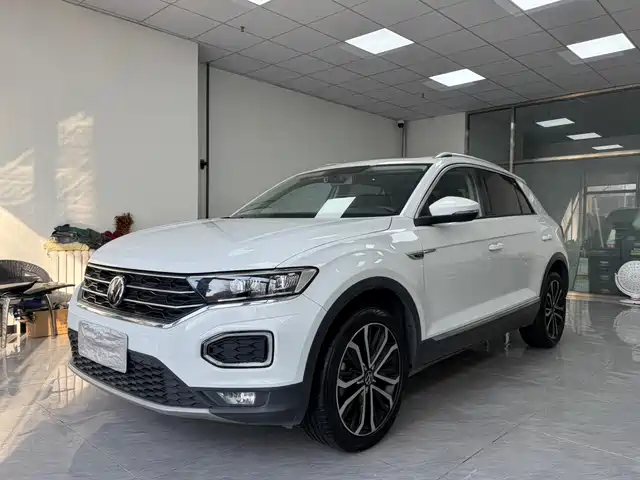 VOLKSWAGEN T ROC EXPLORING SONGS