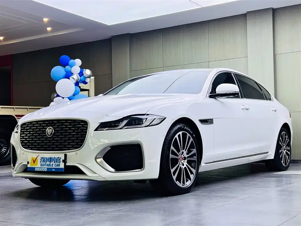 Купить Jaguar XFL