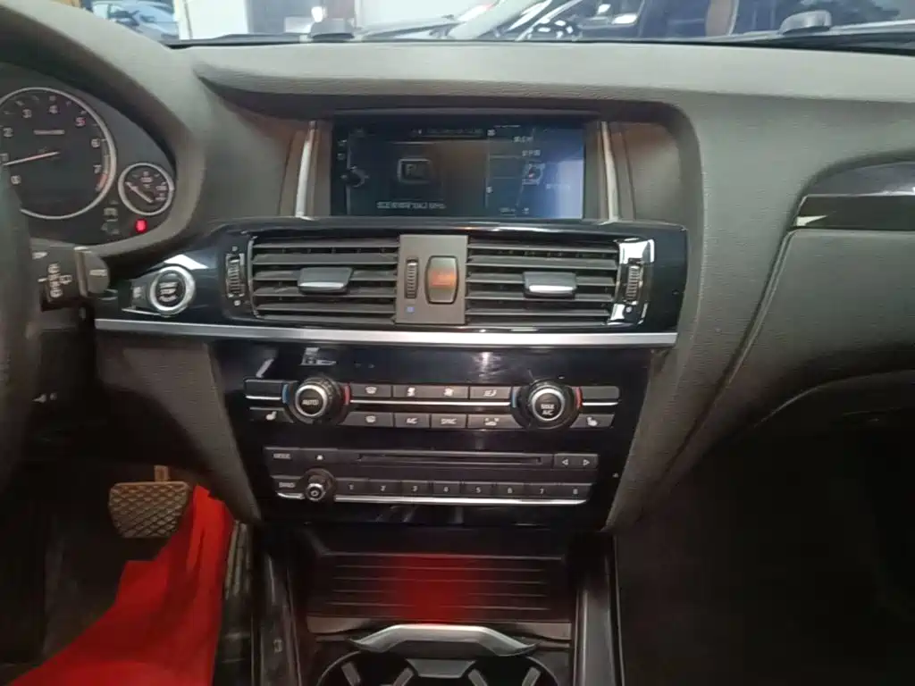 BMW X3 (Import) — миниатюра 13