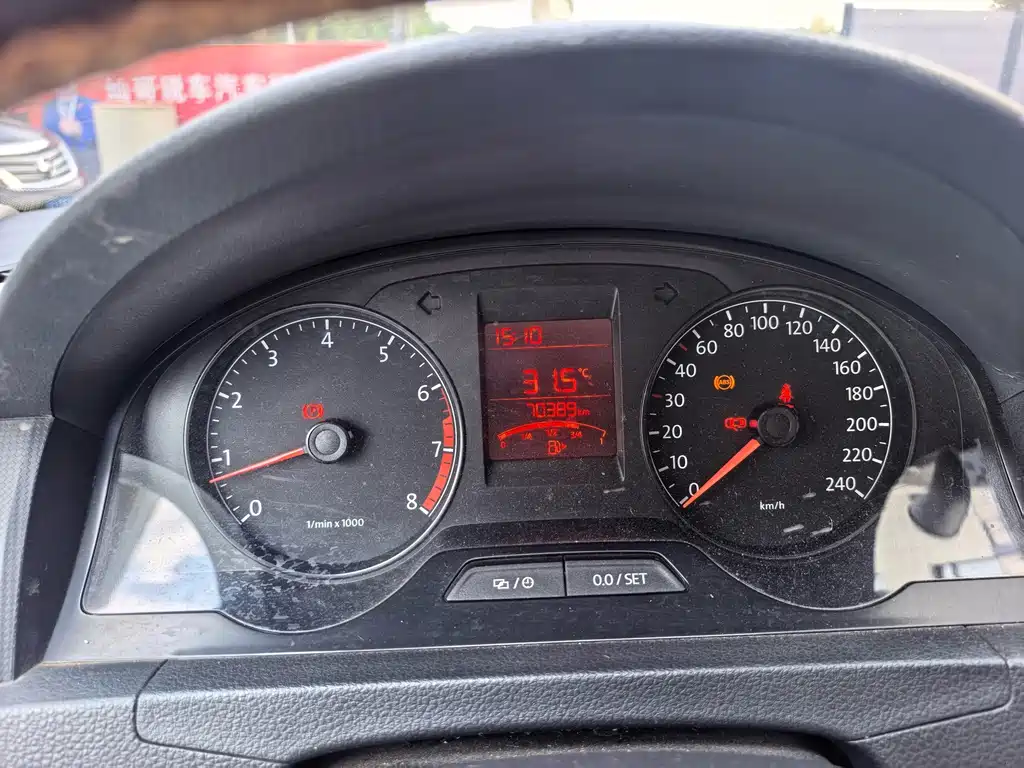Volkswagen Santana — миниатюра 10