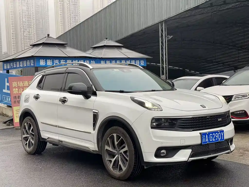 Lynk & Co 01 — миниатюра 3