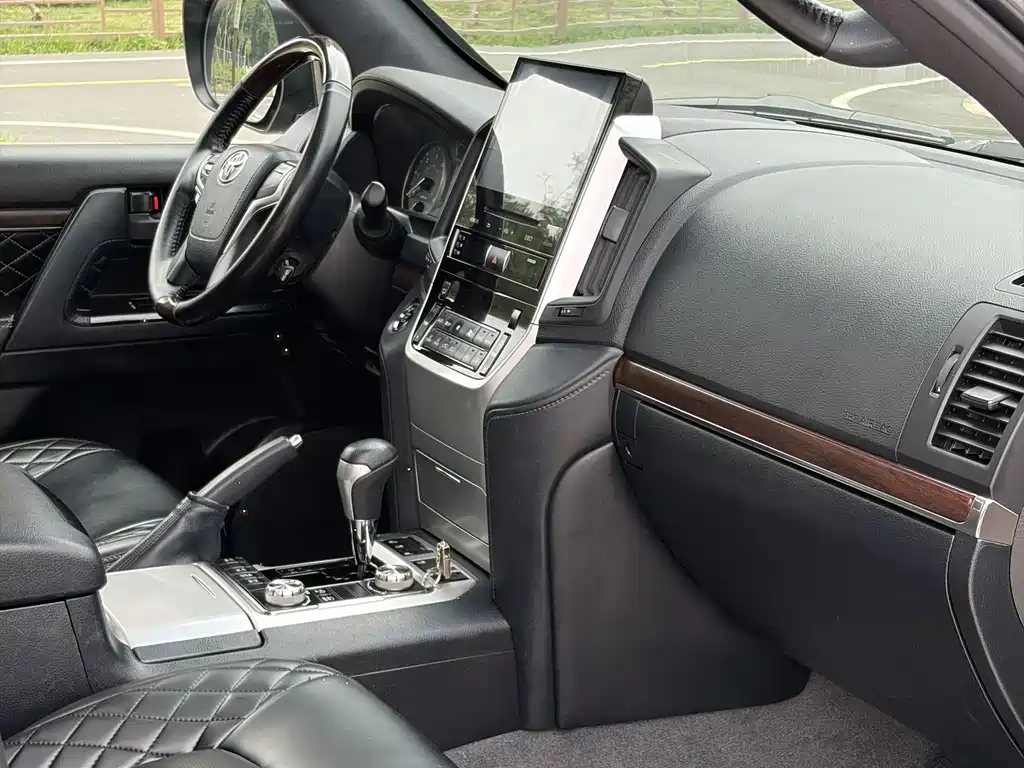 Toyota Land Cruiser 2019 4.5T