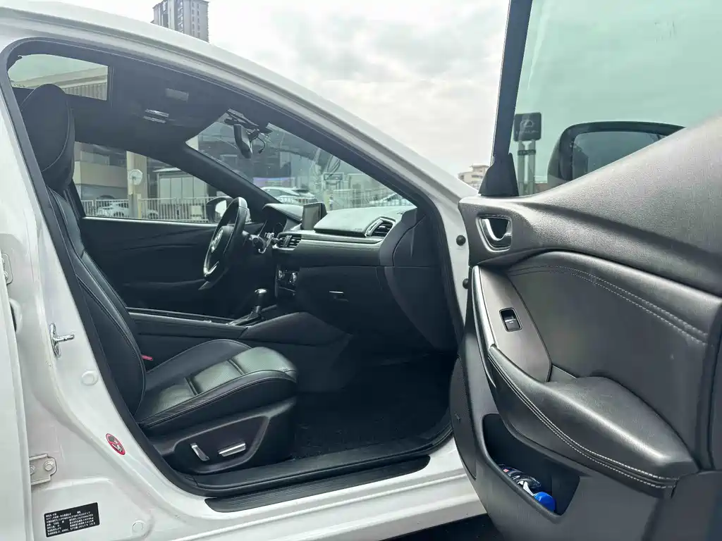 Mazda Atenza — миниатюра 11
