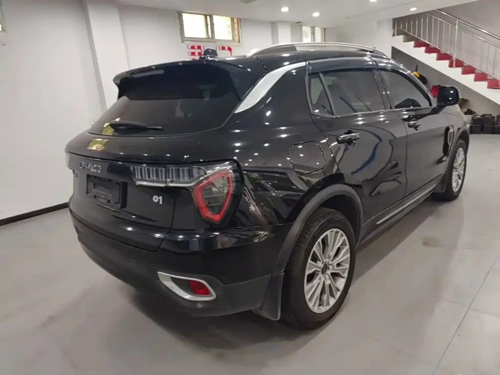 Lynk & Co 01 — миниатюра 7